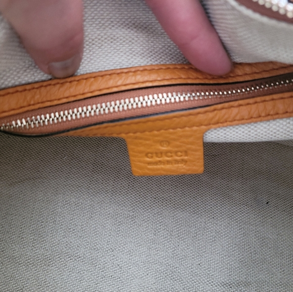 Gucci Soho Logo Boston Bag - Picture 7 of 14